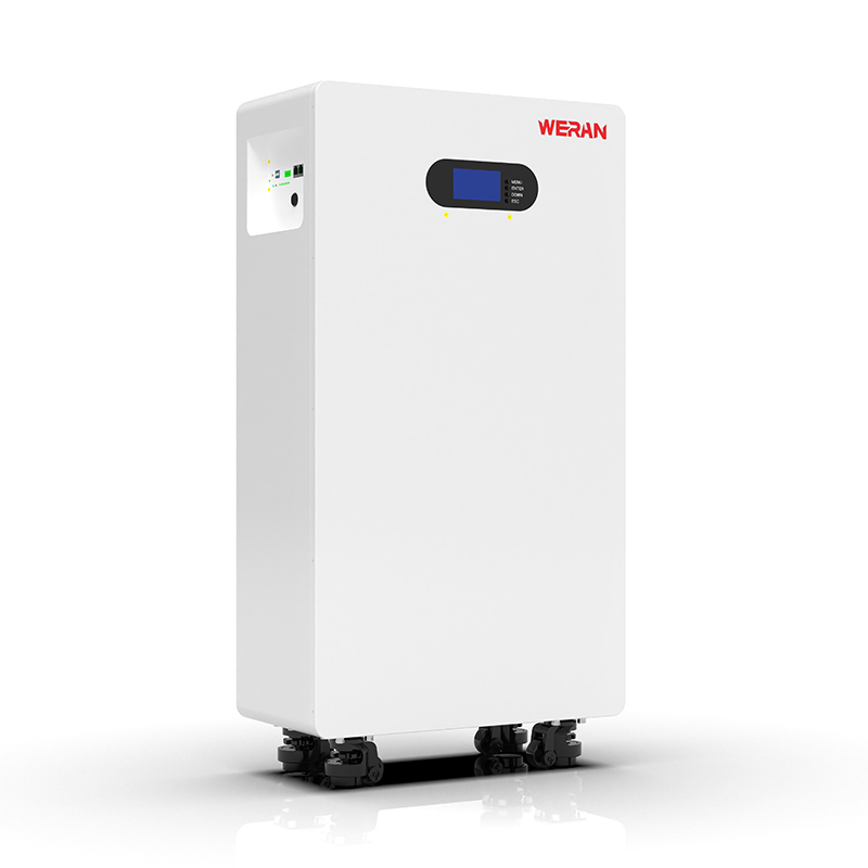 WERAN WRL-48200UW 51,2 V 200 Ah LiFePO4 akkumulátor (10,24 kWh) – IP65 kerekekre / falra szerelhető, egymásra rakható 48 V napelemes tároló